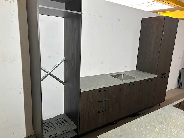 Showroomkeuken - afbeelding 15 van  50