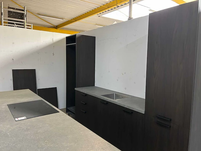 Showroomkeuken - afbeelding 31 van  50
