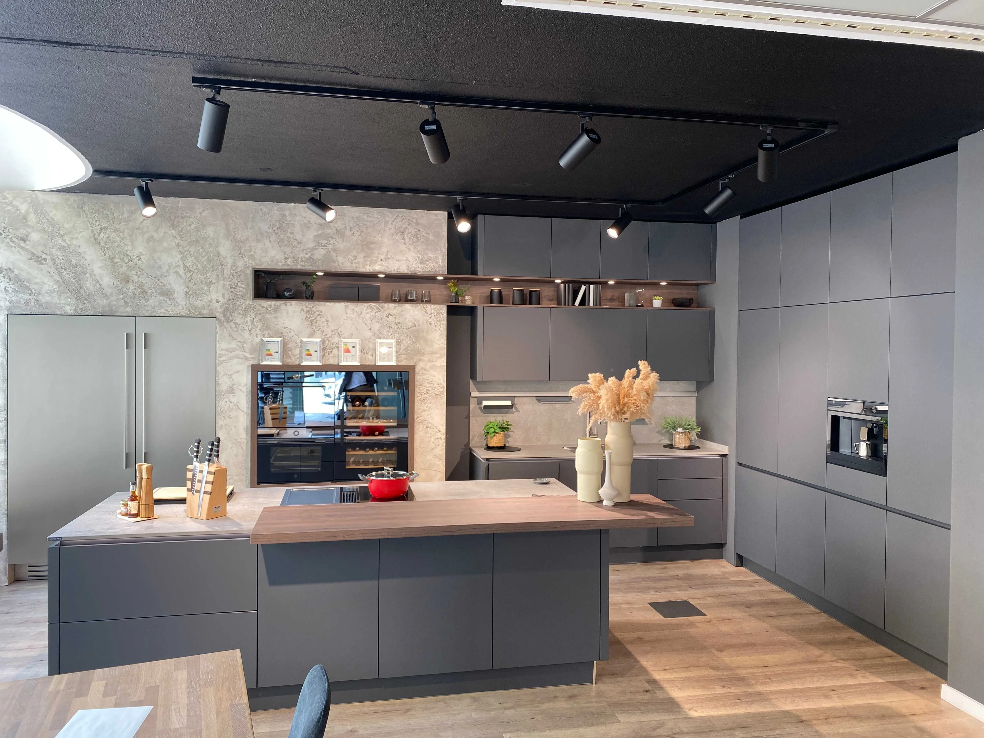 (showroom)keukens en apparatuur