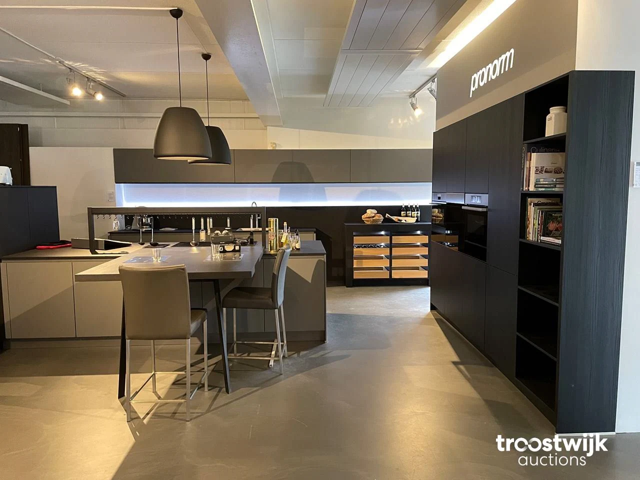 (showroom)keukens en apparatuur