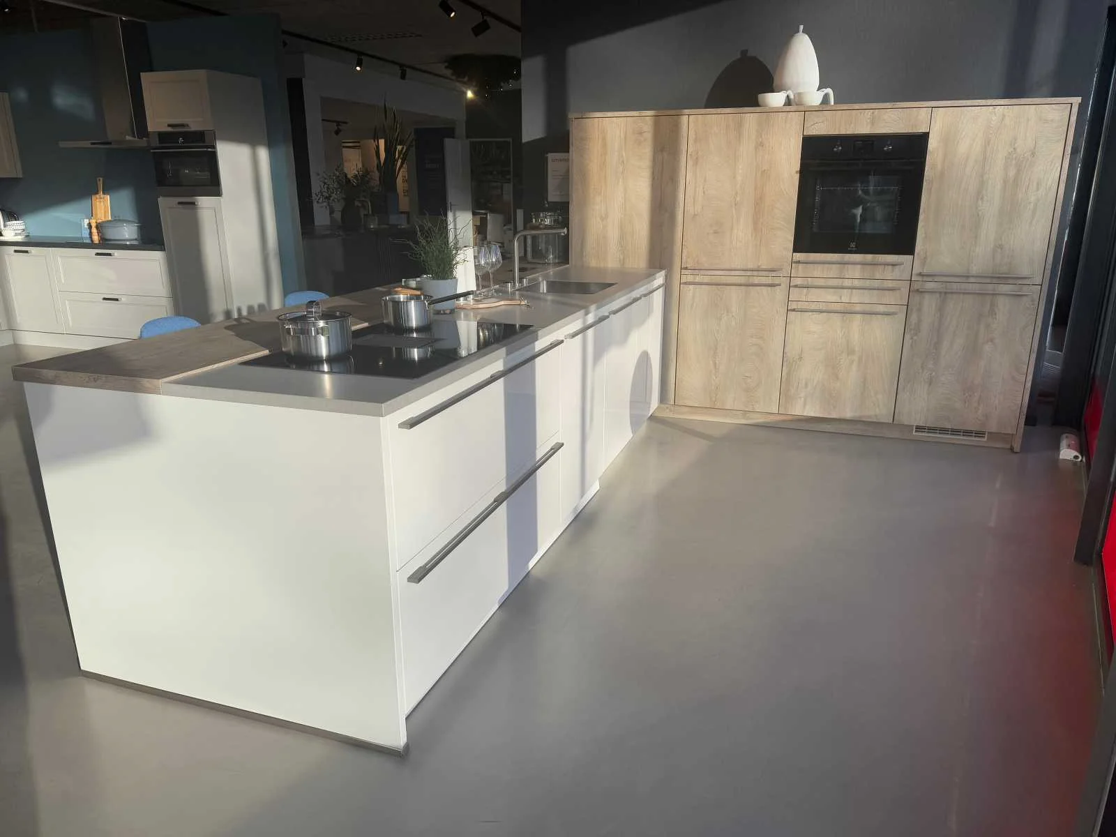 (showroom)keukens en apparatuur