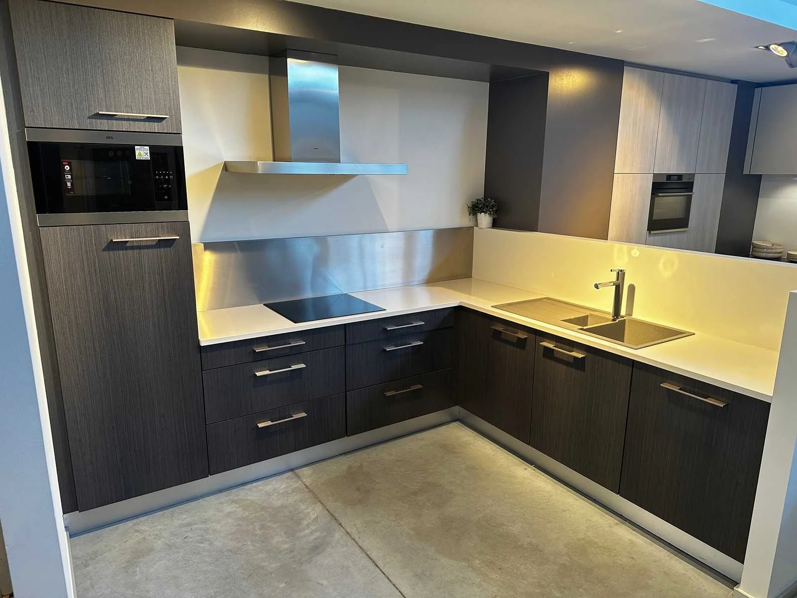 (showroom)keukens en apparatuur
