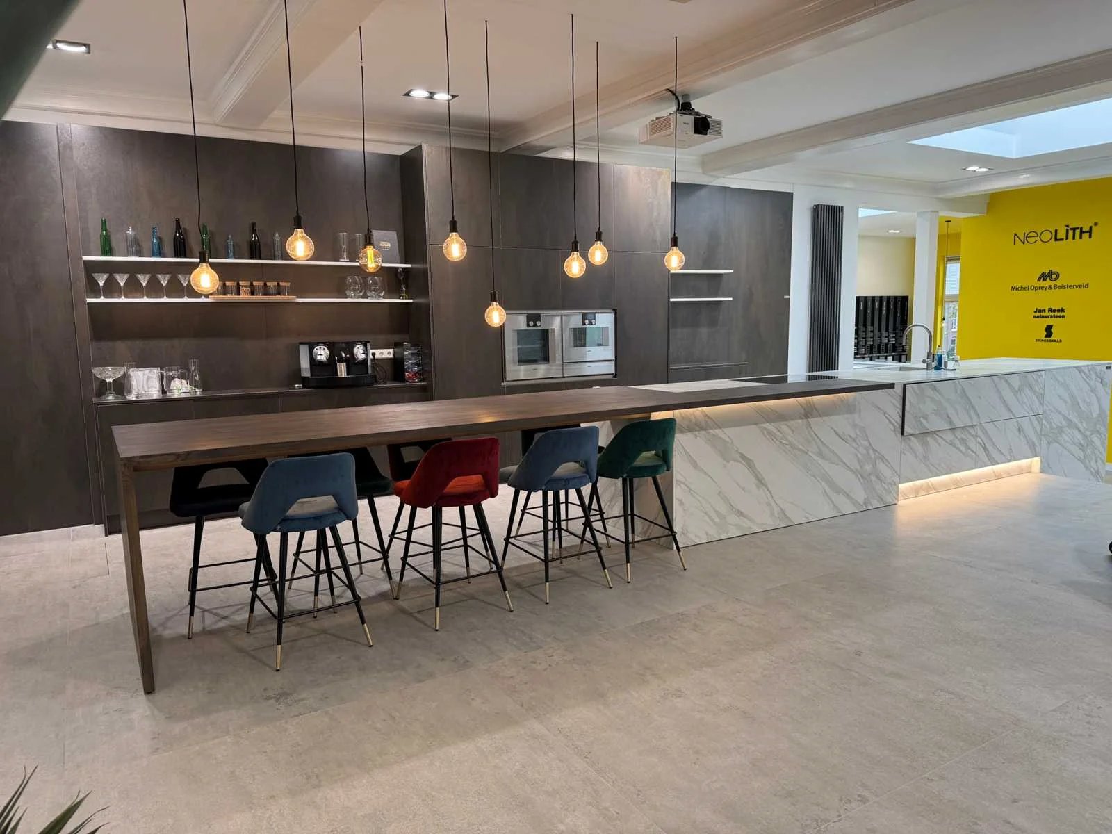 (showroom)keukens en apparatuur