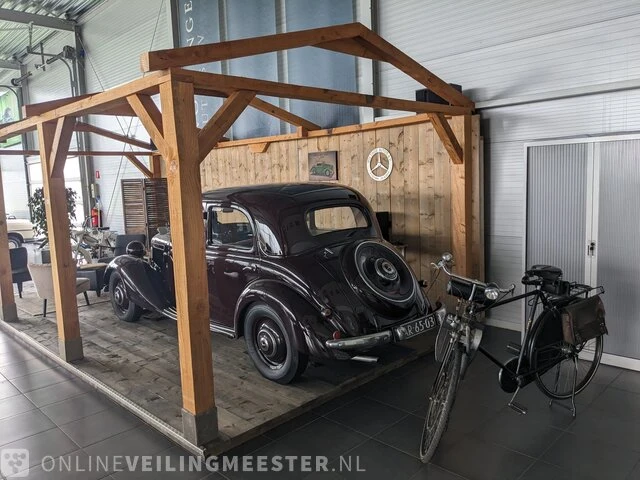 Showrooom presentatie overkapping met steigerhouten vloer - afbeelding 9 van  14