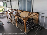 Showrooom presentatie overkapping met steigerhouten vloer - afbeelding 11 van  14