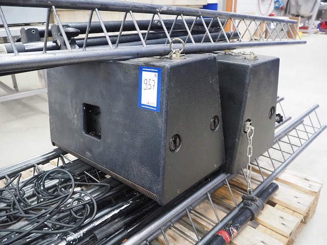 Showtec / behringer / quik lok systems - afbeelding 23 van  52