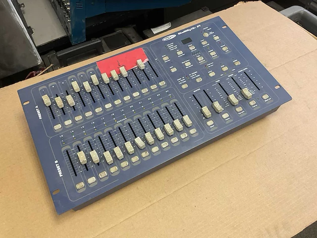 Showtec showmaster 24 licht controller - afbeelding 1 van  4