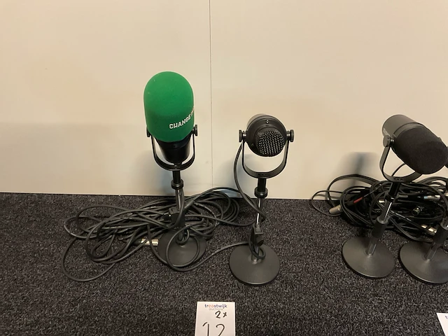 Shure mv7x microfoon (2x) - afbeelding 1 van  2