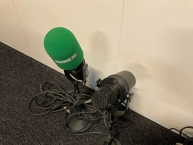 Shure mv7x microfoon (2x) - afbeelding 2 van  2