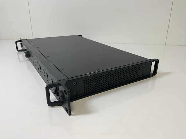 Shure (ulxd4q) digital quad-channel wireless receiver - afbeelding 4 van  6