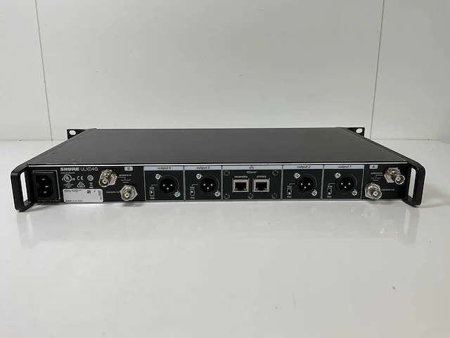 Shure (ulxd4q), quad channel receiver - for use with ulx-d digital wireless microphone system - afbeelding 5 van  6