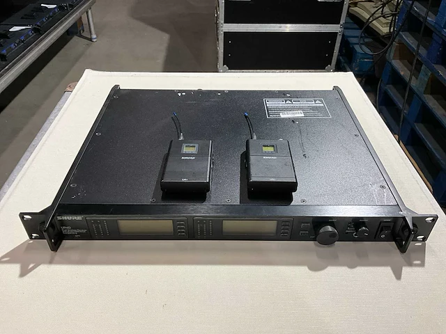 Shure ur4d draadloze zenderset - afbeelding 3 van  7