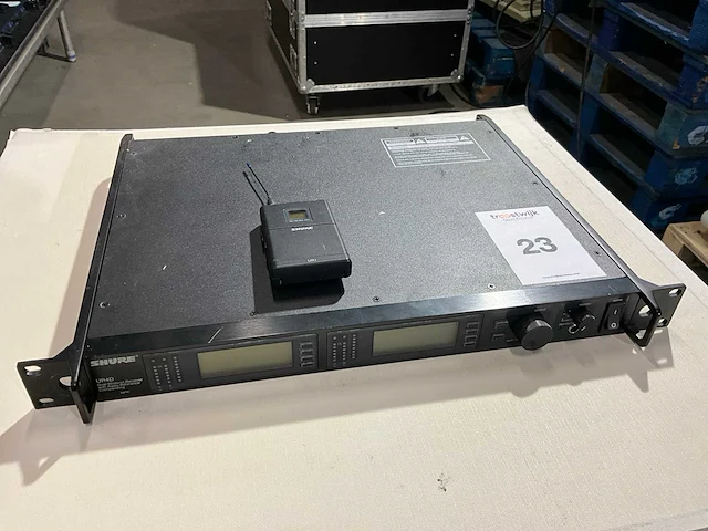 Shure ur4d draadloze zenderset - afbeelding 1 van  7