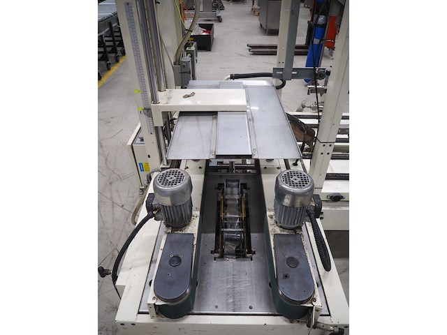 Siat - afbeelding 2 van  17