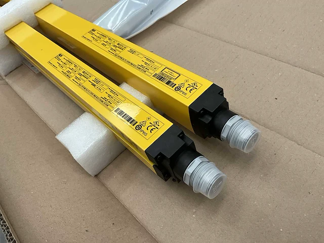Sick c40e-0902fy010 veiligheid sensor set (2x) - afbeelding 3 van  6