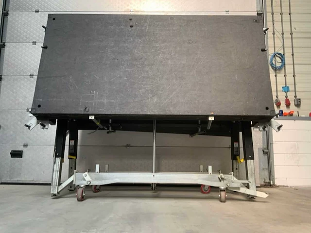 Sico - roll n’ set mobile performing stage - podiumdeel 12m2 (2x) - afbeelding 1 van  22
