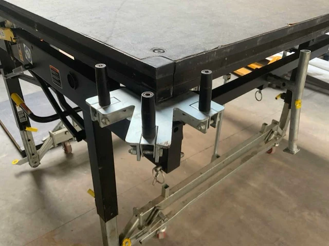 Sico - roll n’ set mobile performing stage - podiumdeel 12m2 - afbeelding 13 van  22