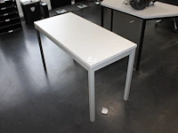 Side-table met afmeting 110 x 50 x 68 cm. - afbeelding 1 van  2