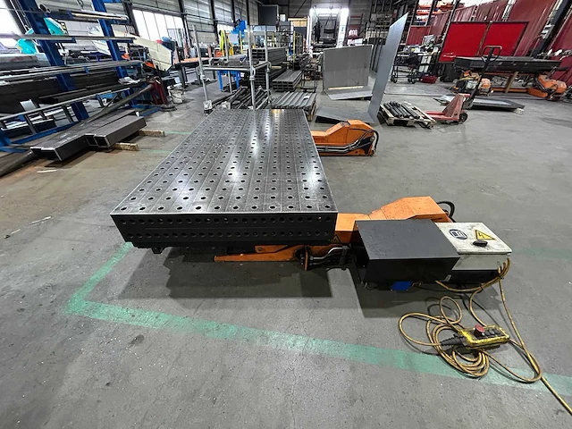 Siegmund - 2014 - instelbaar - lastafel - afbeelding 16 van  28