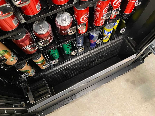 Sielaff - robimat 99 - frisdrankautomaat - vending machine - afbeelding 9 van  11