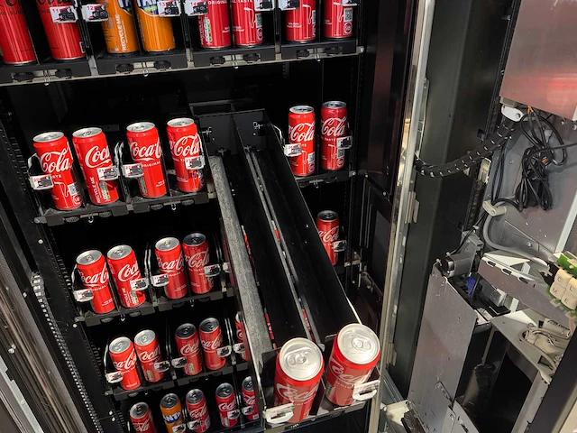 Sielaff - robimat 99 - frisdrankautomaat - vending machine - afbeelding 6 van  9
