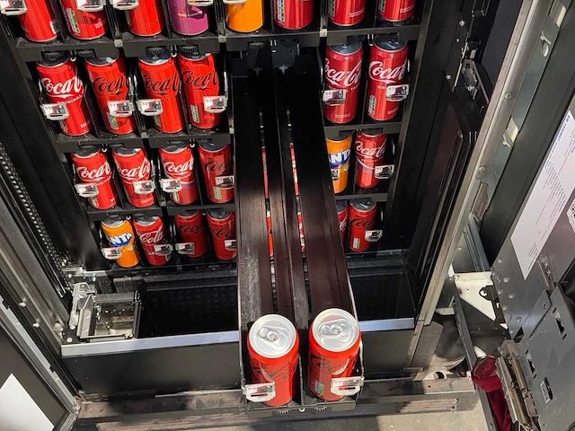 Sielaff - robimat 99 - frisdrankautomaat - vending machine - afbeelding 8 van  9