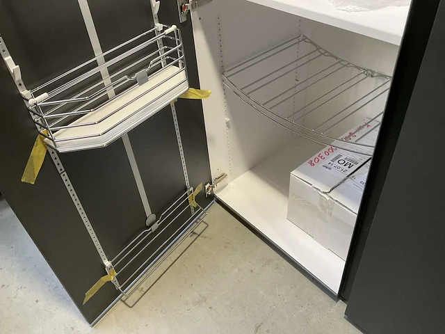 Siematic keukenopstelling inclusief apparatuur - afbeelding 21 van  43