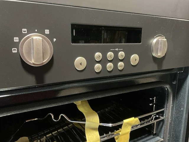Siematic keukenopstelling inclusief apparatuur - afbeelding 25 van  43