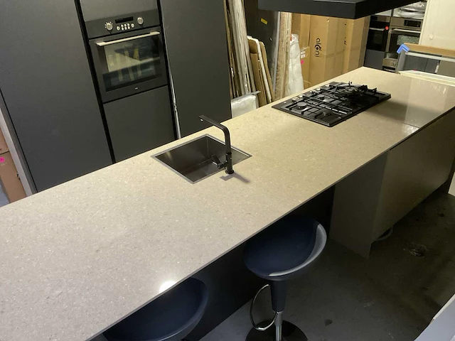 Siematic keukenopstelling inclusief apparatuur - afbeelding 39 van  43