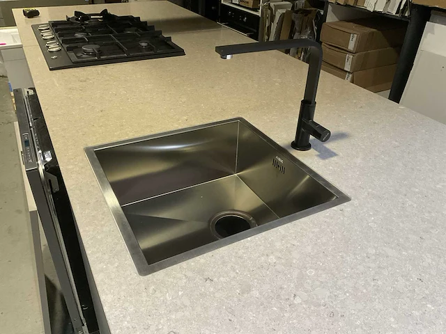 Siematic keukenopstelling inclusief apparatuur - afbeelding 8 van  43