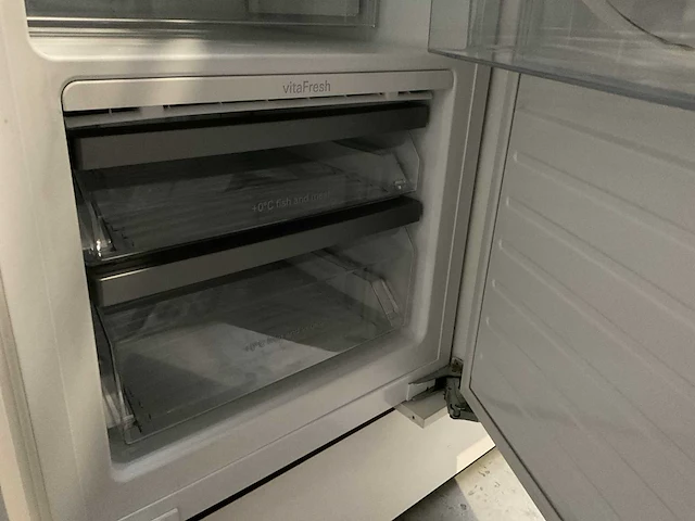 Siematic keukenopstelling inclusief apparatuur - afbeelding 10 van  21