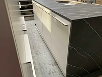 Siematic keukenopstelling inclusief apparatuur - afbeelding 12 van  21