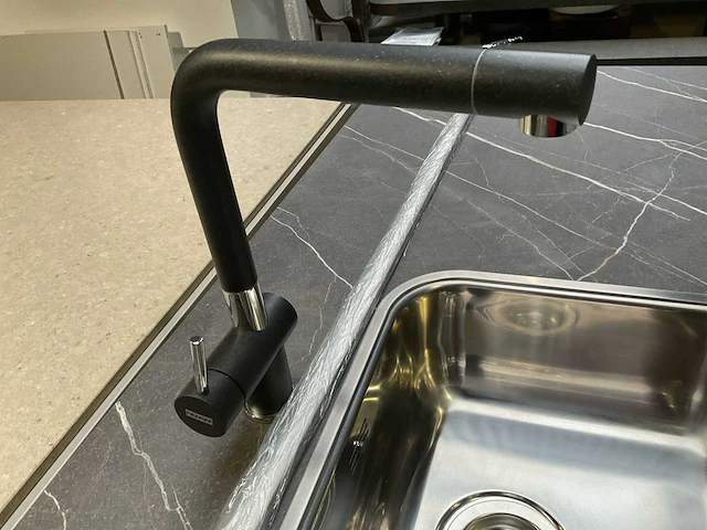 Siematic keukenopstelling inclusief apparatuur - afbeelding 16 van  21