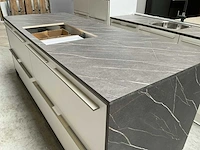 Siematic keukenopstelling inclusief apparatuur - afbeelding 3 van  21