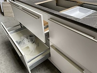 Siematic keukenopstelling inclusief apparatuur - afbeelding 7 van  21