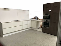 Siematic keukenopstelling inclusief apparatuur - afbeelding 2 van  32