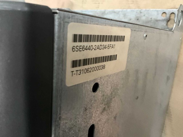 Siemems micromaster 440 frequentieregelaar - afbeelding 4 van  5