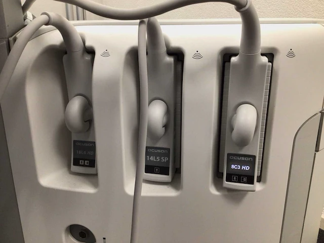 Siemens - acuson s2000 - echografietoestel - afbeelding 9 van  13