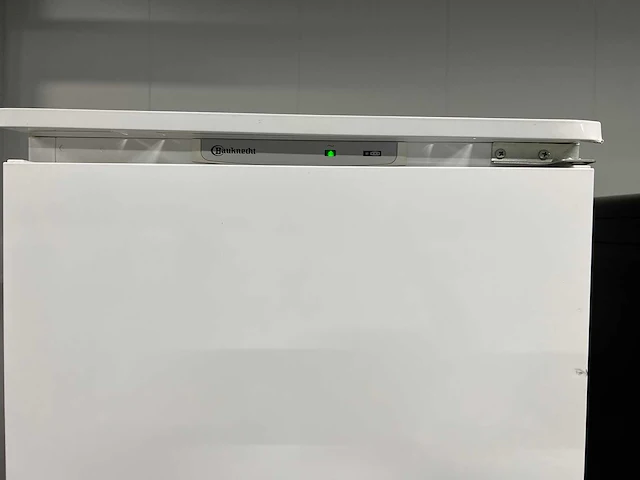 Siemens - bauknecht inbouw koelkast + siemens studenten vaatwasser + philips mixer - afbeelding 12 van  21