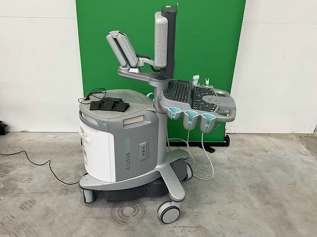 Siemens - s2000 - ultrasoon apparaat - 2010 - afbeelding 4 van  15