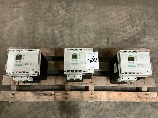 Siemens 3rw4423 semiconductor (3x) - afbeelding 1 van  4
