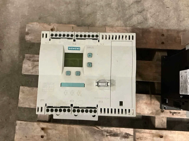Siemens 3rw4423 semiconductor (3x) - afbeelding 3 van  4