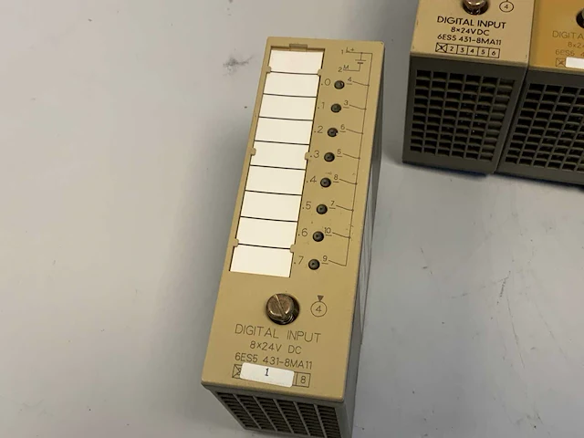 Siemens 6es5 431-8ma11 digital output module (12x) - afbeelding 21 van  27