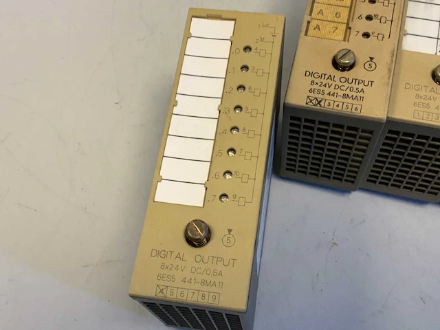 Siemens 6es5 441-8ma11 digital output module (9x) - afbeelding 12 van  24