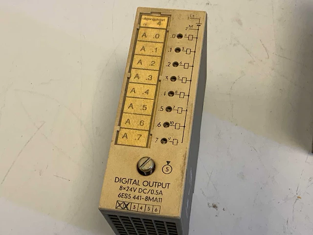 Siemens 6es5 441-8ma11 digital output module (9x) - afbeelding 21 van  24