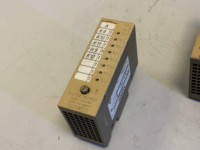 Siemens 6es5 441-8ma11 digital output module (9x) - afbeelding 24 van  24