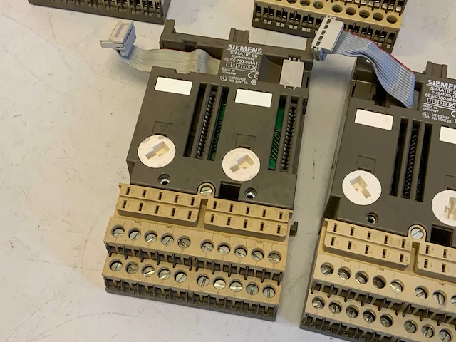 Siemens 6es5 700-8ma11 bus module (10x) - afbeelding 4 van  21