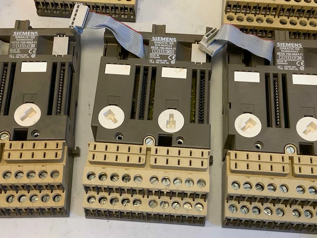 Siemens 6es5 700-8ma11 bus module (10x) - afbeelding 6 van  21