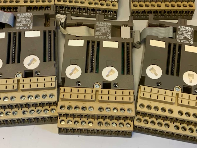 Siemens 6es5 700-8ma11 bus module (10x) - afbeelding 10 van  21