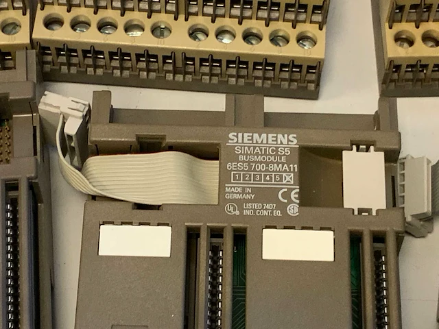 Siemens 6es5 700-8ma11 bus module (10x) - afbeelding 11 van  21